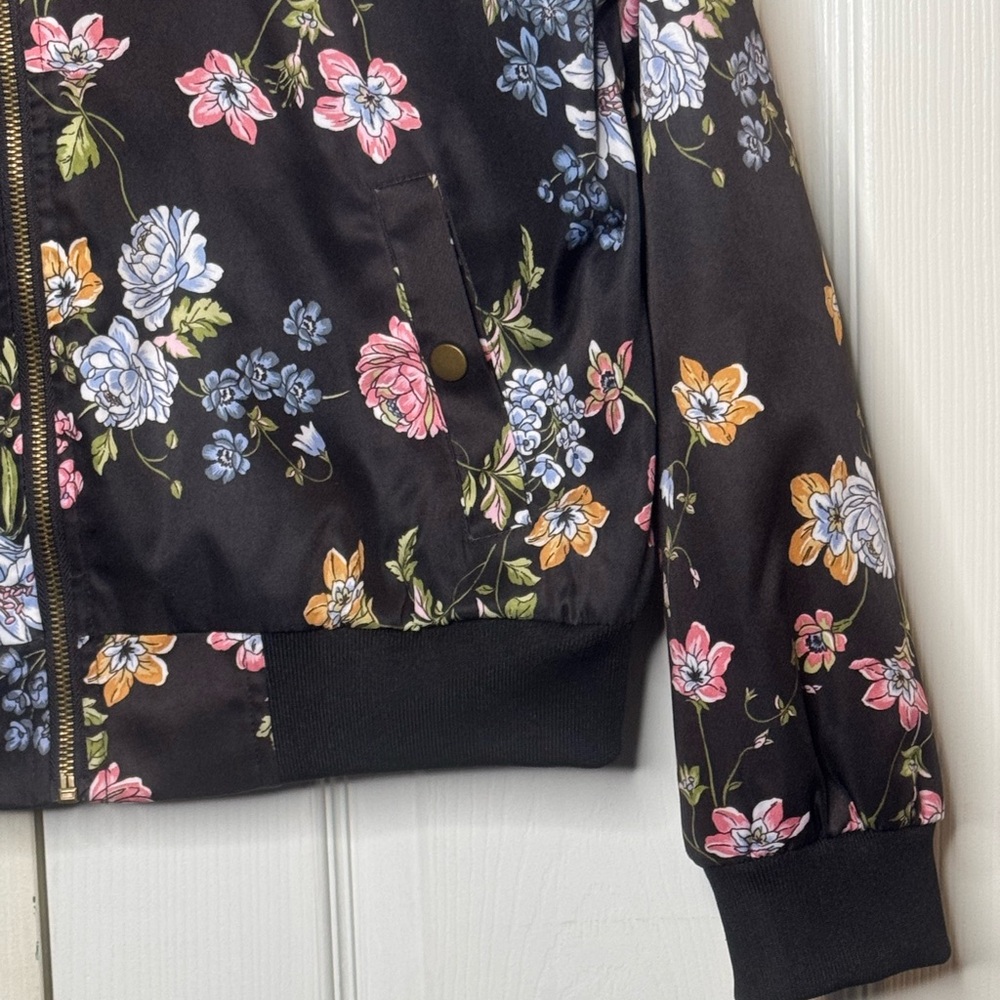 Pink Rose Floral Patterned Jacket - image 4